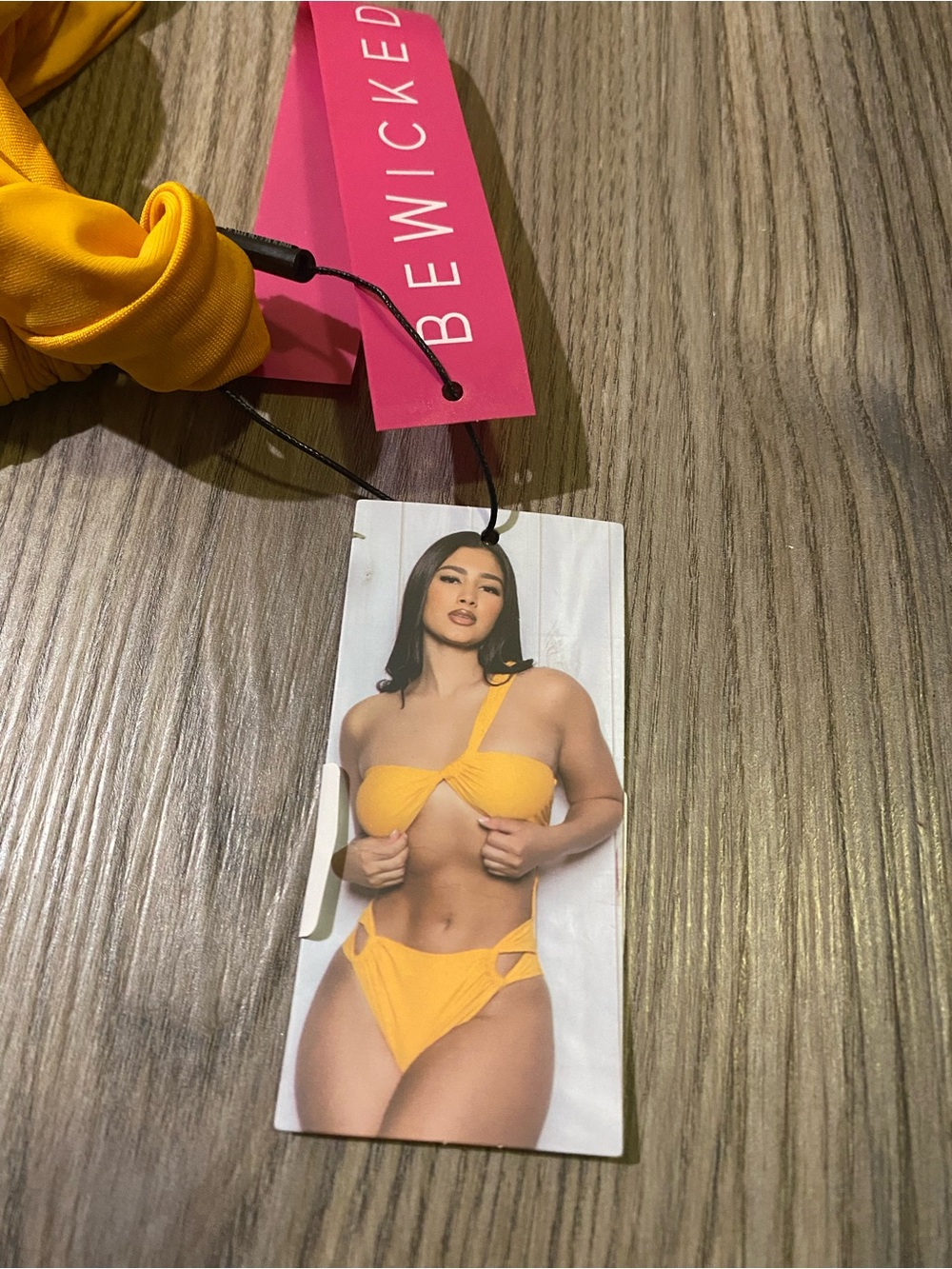 BEWICKED Women's Yellow One-Shoulder One-Piece Swimsuit